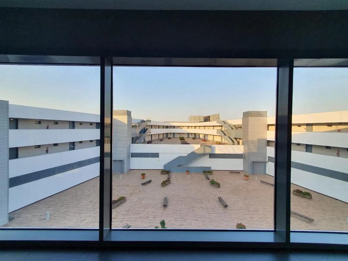 Iberflat Vega De Triana Apartment Camas
